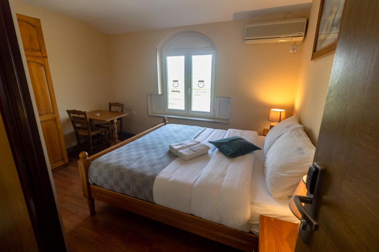 Motel Atos Laktasi Ngoại thất bức ảnh