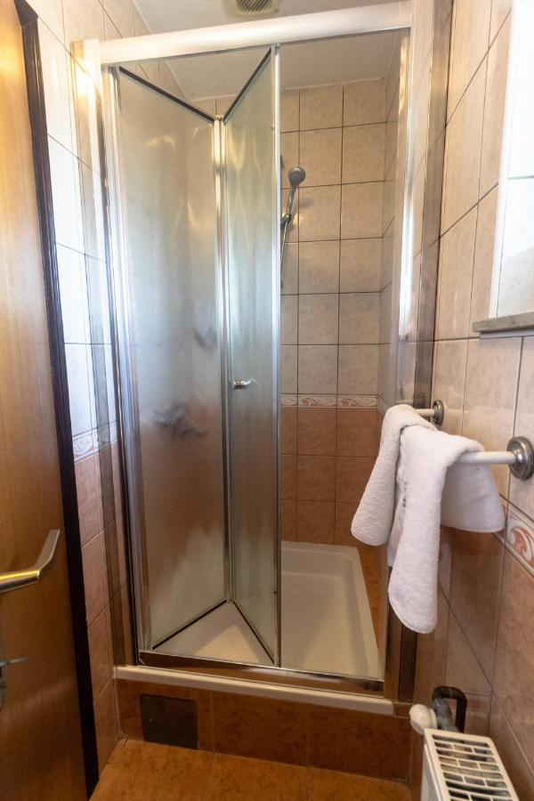 Motel Atos Laktasi Ngoại thất bức ảnh
